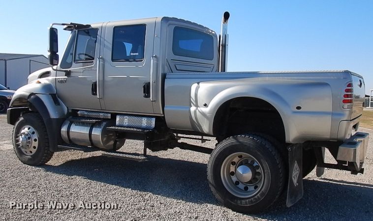 image for item FW9978 2006 International 7400 CXT Crew Cab dump bed truck