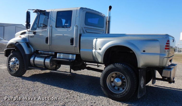 image for item FW9978 2006 International 7400 CXT Crew Cab dump bed truck