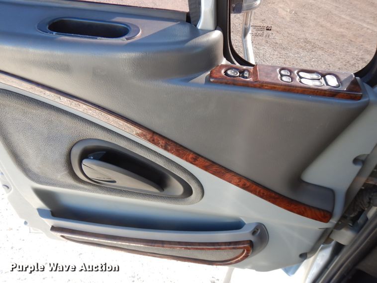 image for item FW9978 2006 International 7400 CXT Crew Cab dump bed truck