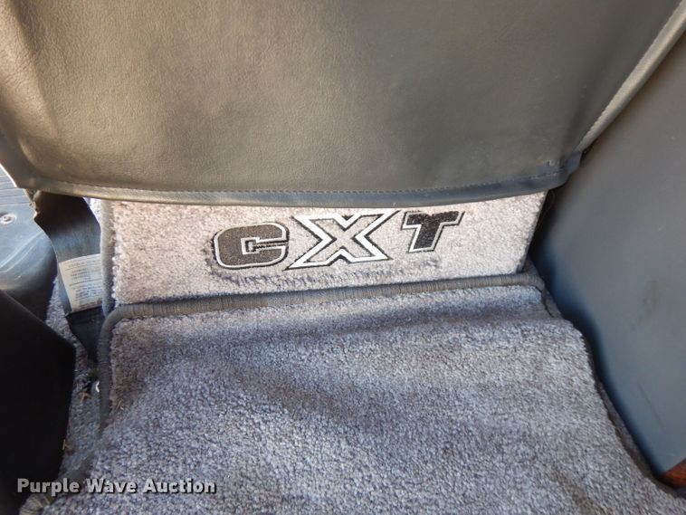 image for item FW9978 2006 International 7400 CXT Crew Cab dump bed truck