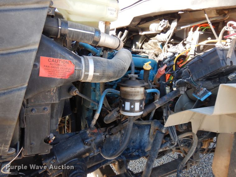 image for item FW9978 2006 International 7400 CXT Crew Cab dump bed truck