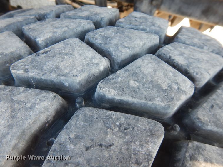 image for item FW9978 2006 International 7400 CXT Crew Cab dump bed truck