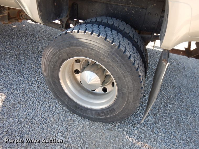 image for item FW9978 2006 International 7400 CXT Crew Cab dump bed truck