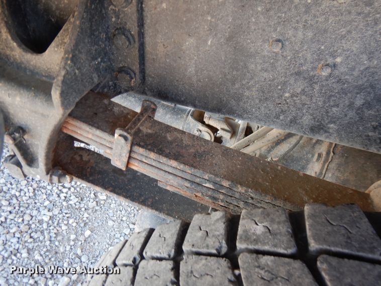 image for item FW9978 2006 International 7400 CXT Crew Cab dump bed truck