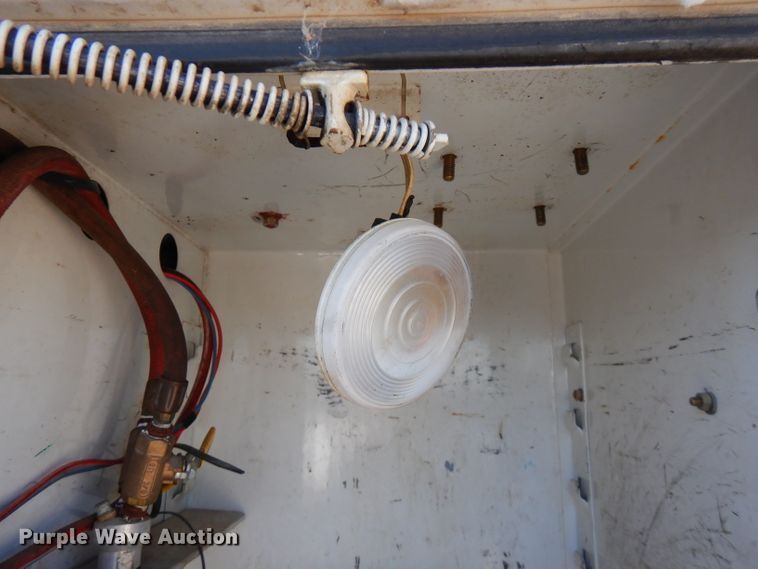 image for item FW9979 2002 Freightliner FL70  Crew Cab service truck