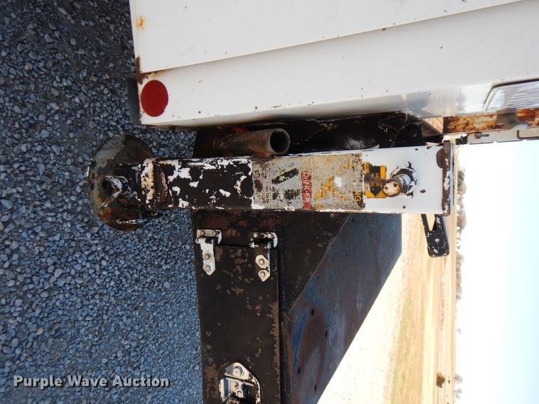 image for item FW9979 2002 Freightliner FL70  Crew Cab service truck