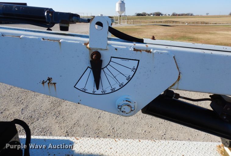 image for item FW9979 2002 Freightliner FL70  Crew Cab service truck