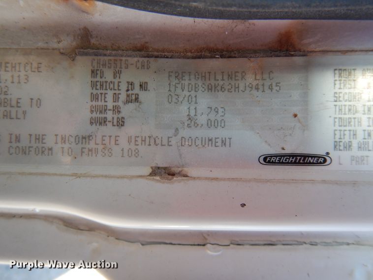 image for item FW9979 2002 Freightliner FL70  Crew Cab service truck