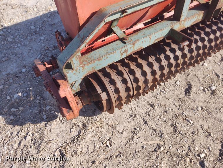 image for item FY9774 Brillion GLP-642 seeder