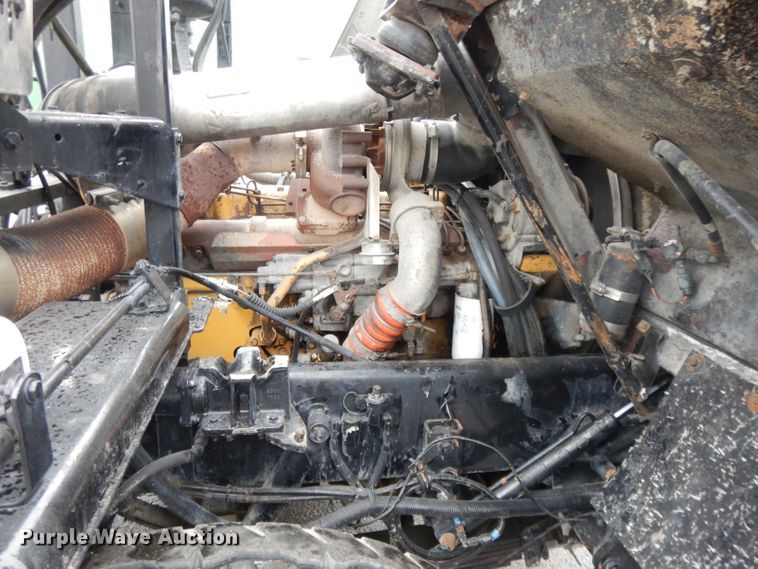 image for item GH9069 1993 Peterbilt 320  roll-off container truck