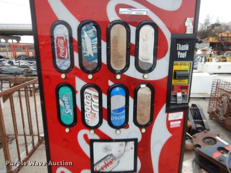 image for item GH9081 Royal Vendors RVCC-660-9 Coca-Cola vending machine