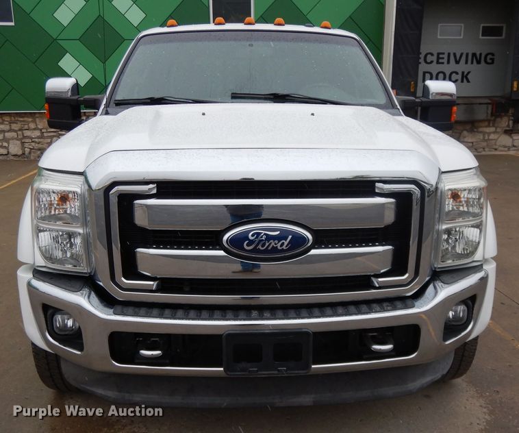 image for item GH9094 2011 Ford F450 Super Duty Lariat  Crew Cab flatbed truck