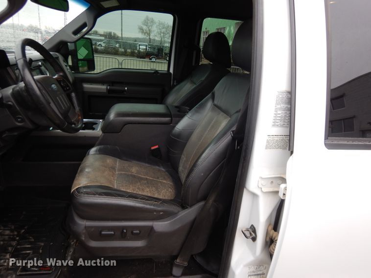 image for item GH9094 2011 Ford F450 Super Duty Lariat  Crew Cab flatbed truck