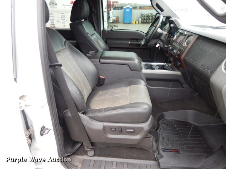 image for item GH9094 2011 Ford F450 Super Duty Lariat  Crew Cab flatbed truck