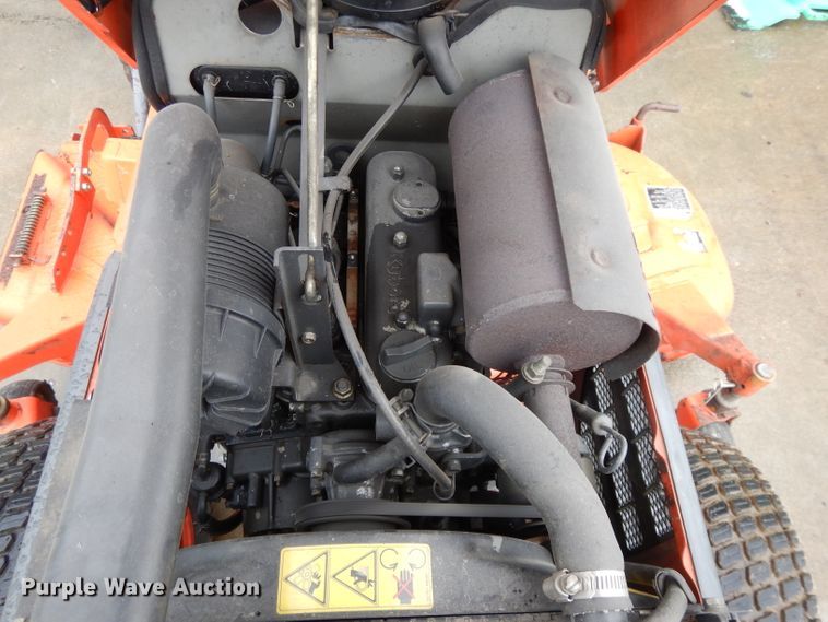 image for item GH9095 Kubota B2400  MFWD tractor