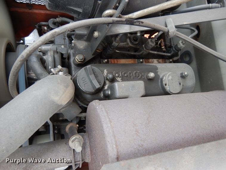 image for item GH9095 Kubota B2400  MFWD tractor