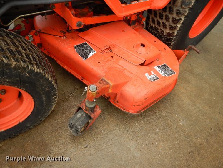 image for item GH9095 Kubota B2400  MFWD tractor
