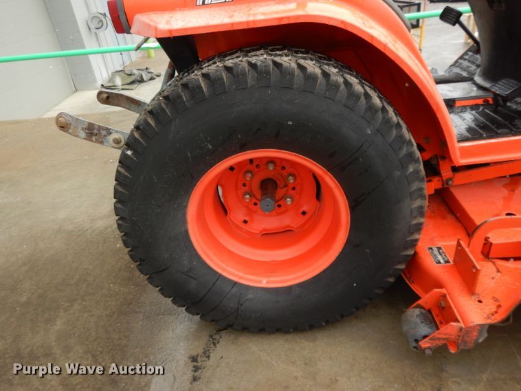 image for item GH9095 Kubota B2400  MFWD tractor