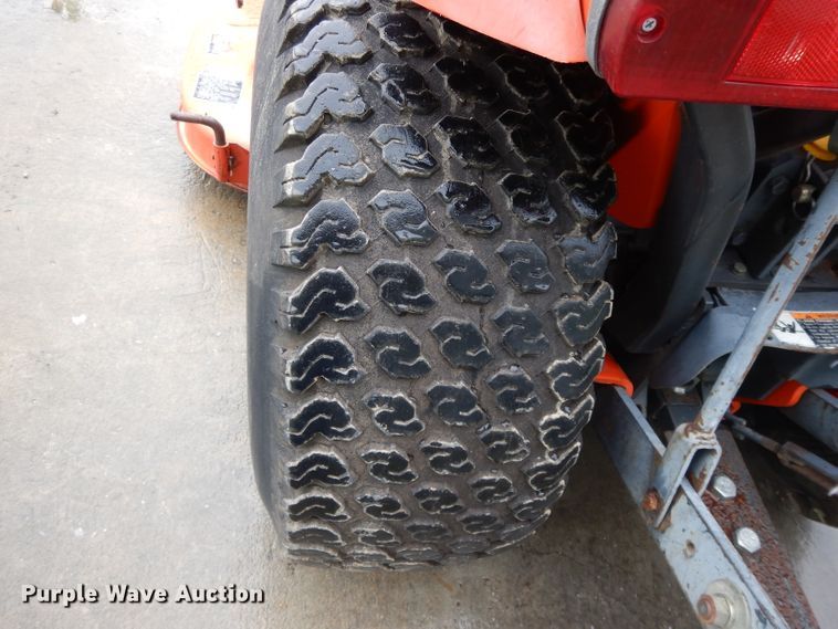 image for item GH9095 Kubota B2400  MFWD tractor