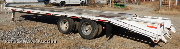 image for item GK9492 2008 EW Trailers equipment trailer
