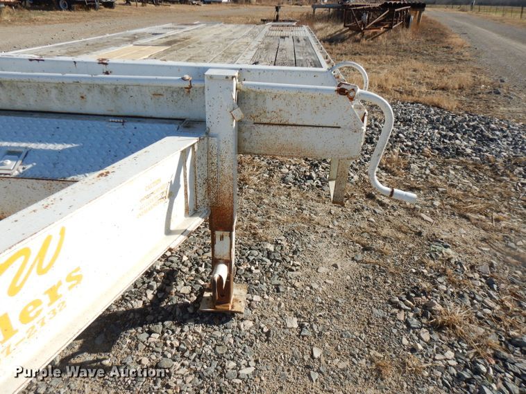 image for item GK9492 2008 EW Trailers equipment trailer