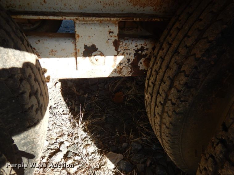 image for item GK9492 2008 EW Trailers equipment trailer