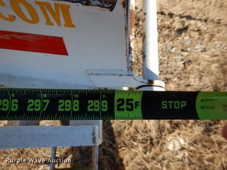 image for item GK9492 2008 EW Trailers equipment trailer