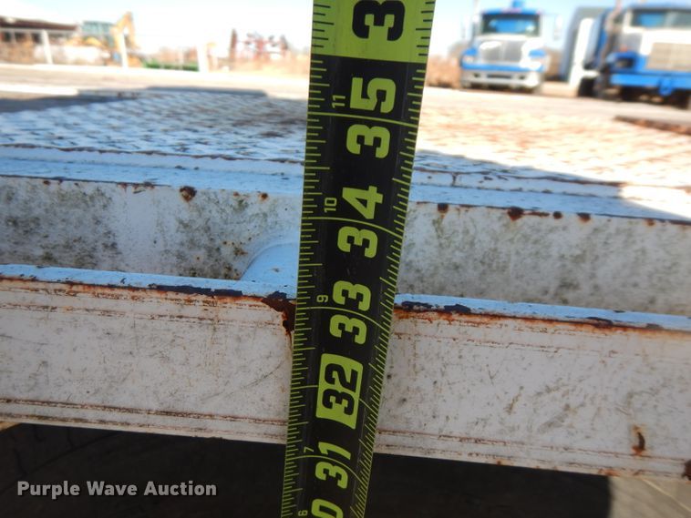 image for item GK9492 2008 EW Trailers equipment trailer