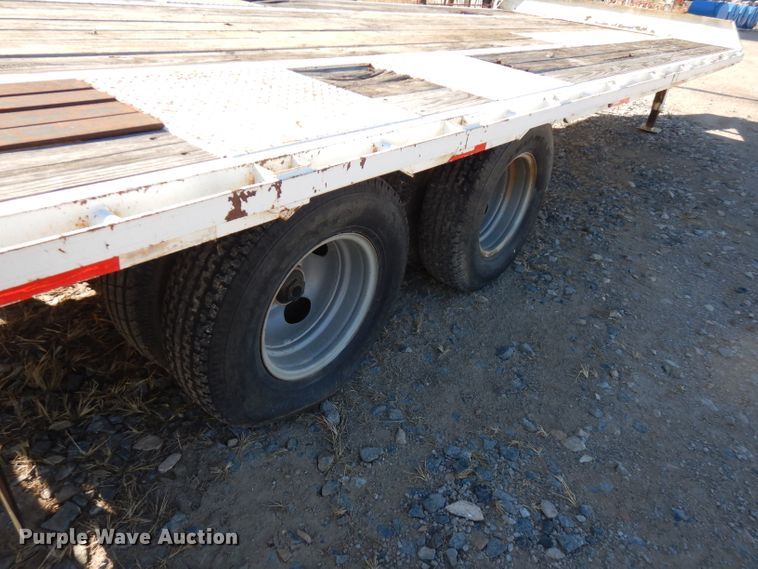 image for item GK9492 2008 EW Trailers equipment trailer