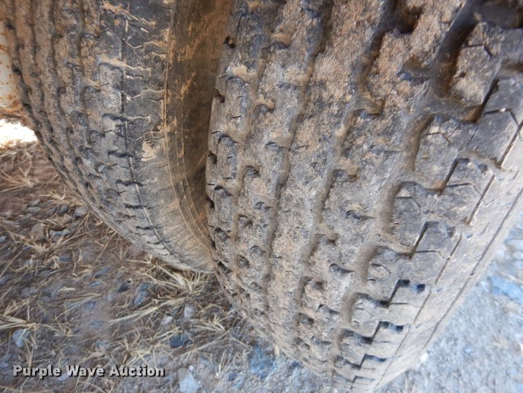 image for item GK9492 2008 EW Trailers equipment trailer