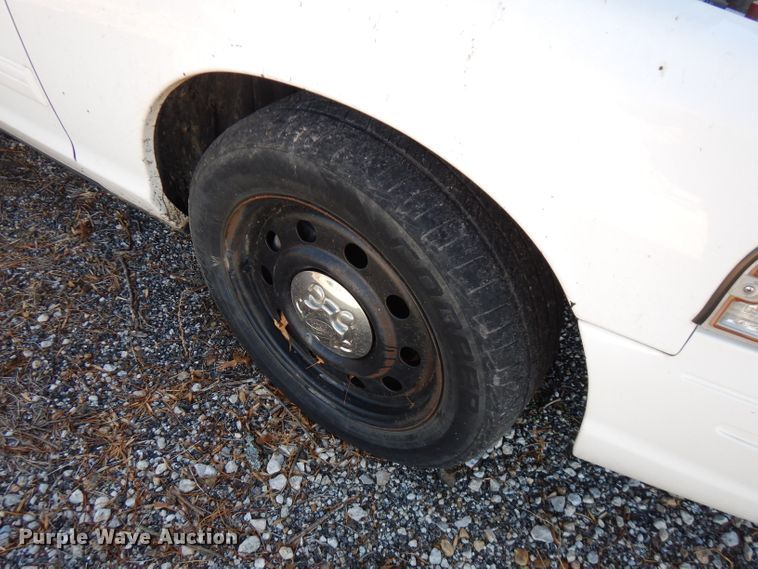 image for item GK9502 2011 Ford Crown Victoria Police Interceptor