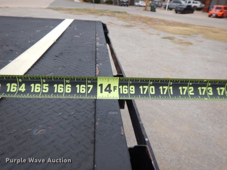 image for item GK9547 2007 Ford F550 Super Duty  flatbed truck with crane