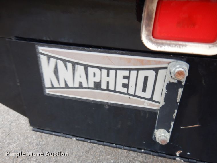 image for item GK9547 2007 Ford F550 Super Duty  flatbed truck with crane