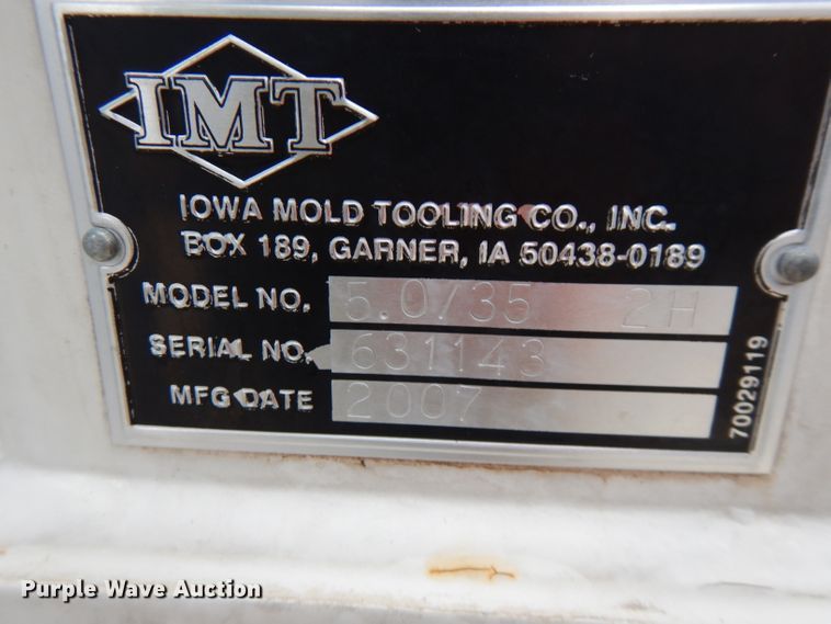 image for item GK9547 2007 Ford F550 Super Duty  flatbed truck with crane