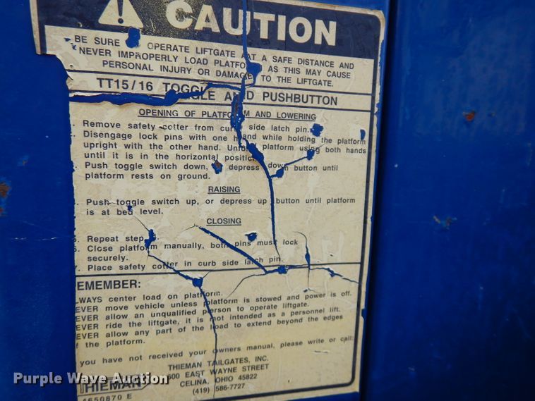 image for item GK9548 2007 Ford F550 Super Duty  utility truck with crane