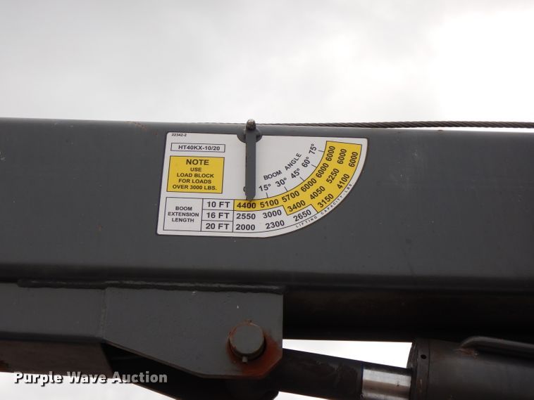 image for item GK9549 2003 Ford F550 Super Duty  flatbed truck with crane