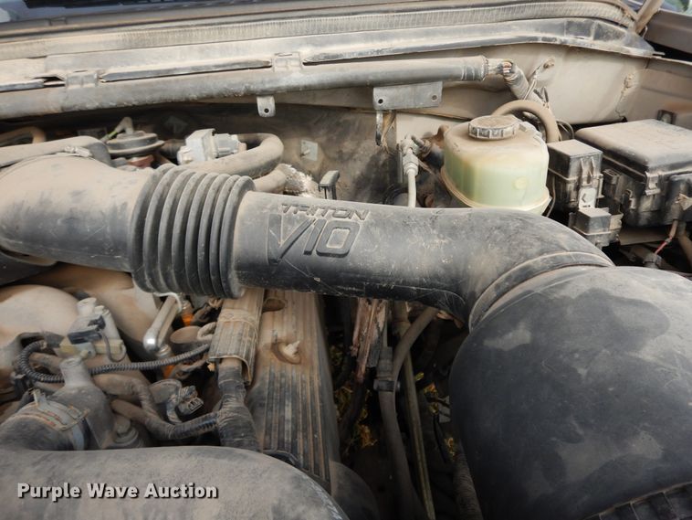 image for item GK9552 1999 Ford F450 Super Duty  flatbed truck