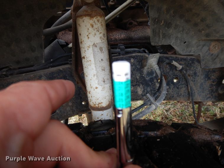 image for item GK9552 1999 Ford F450 Super Duty  flatbed truck