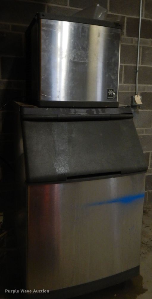 Manitowoc S570 ice machine in Joplin, MO Item GK9569 sold Purple Wave