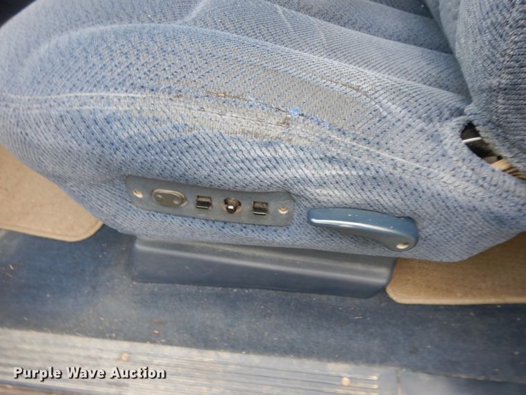 image for item GK9588 1998 Chevrolet C1500  Ext. Cab pickup truck