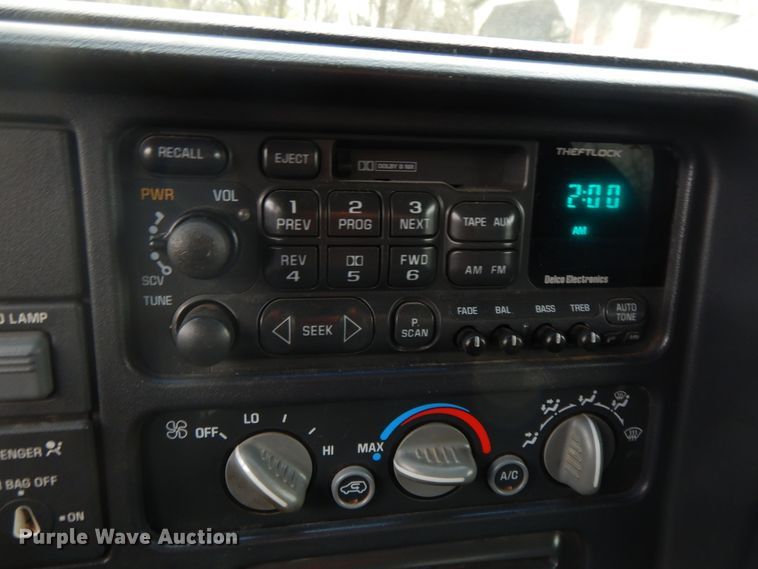 image for item GK9588 1998 Chevrolet C1500  Ext. Cab pickup truck