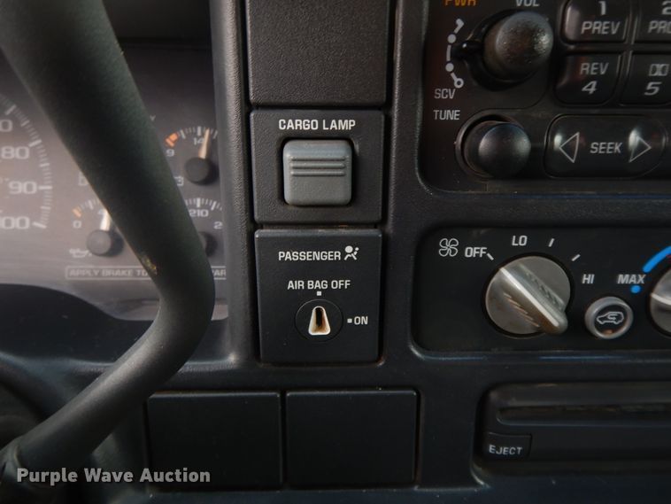 image for item GK9588 1998 Chevrolet C1500  Ext. Cab pickup truck