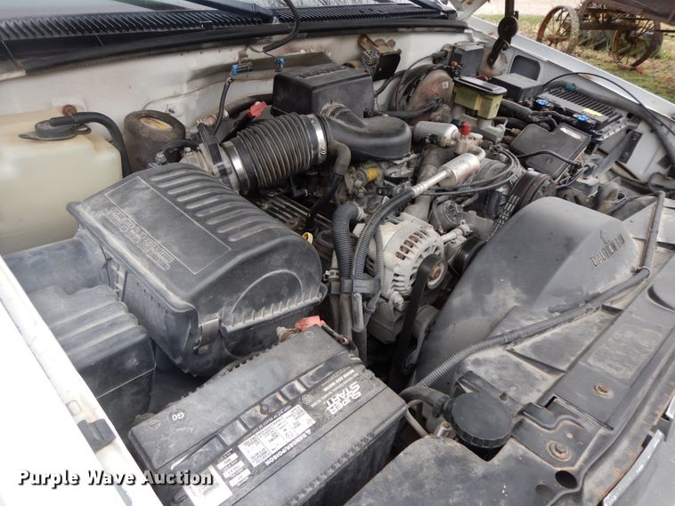 image for item GK9588 1998 Chevrolet C1500  Ext. Cab pickup truck