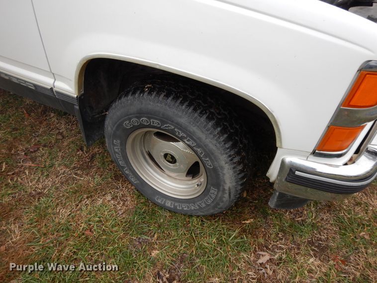 image for item GK9588 1998 Chevrolet C1500  Ext. Cab pickup truck