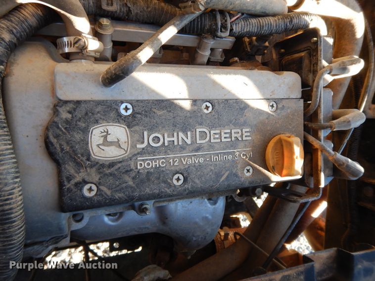 image for item GK9666 John Deere Gator 825i  utility vehicle