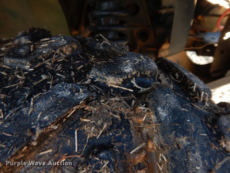 image for item GK9666 John Deere Gator 825i  utility vehicle