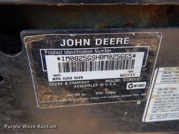 image for item GK9666 John Deere Gator 825i  utility vehicle