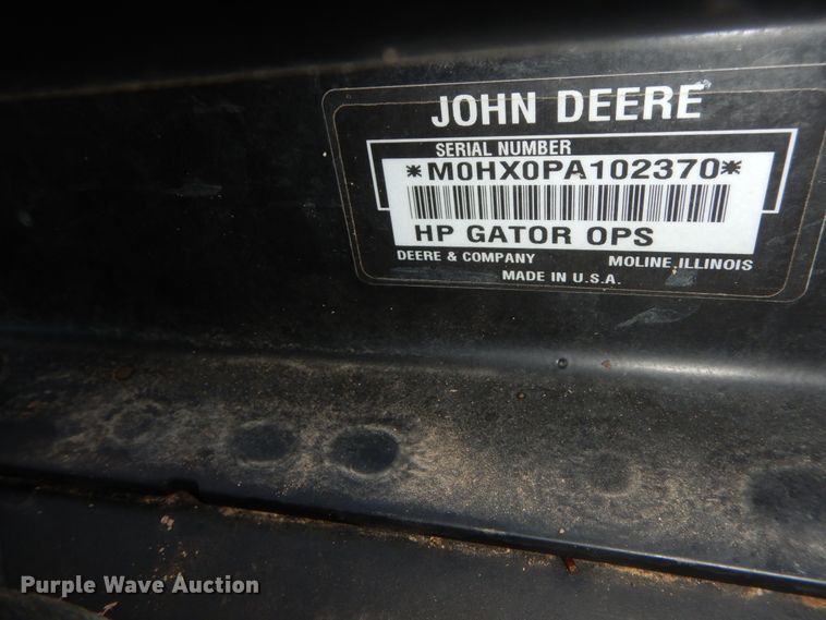 image for item GK9666 John Deere Gator 825i  utility vehicle