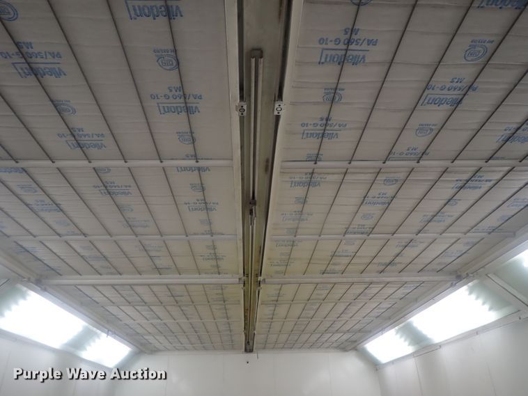 image for item GN9210 1987 Blowtherm EF750 paint booth