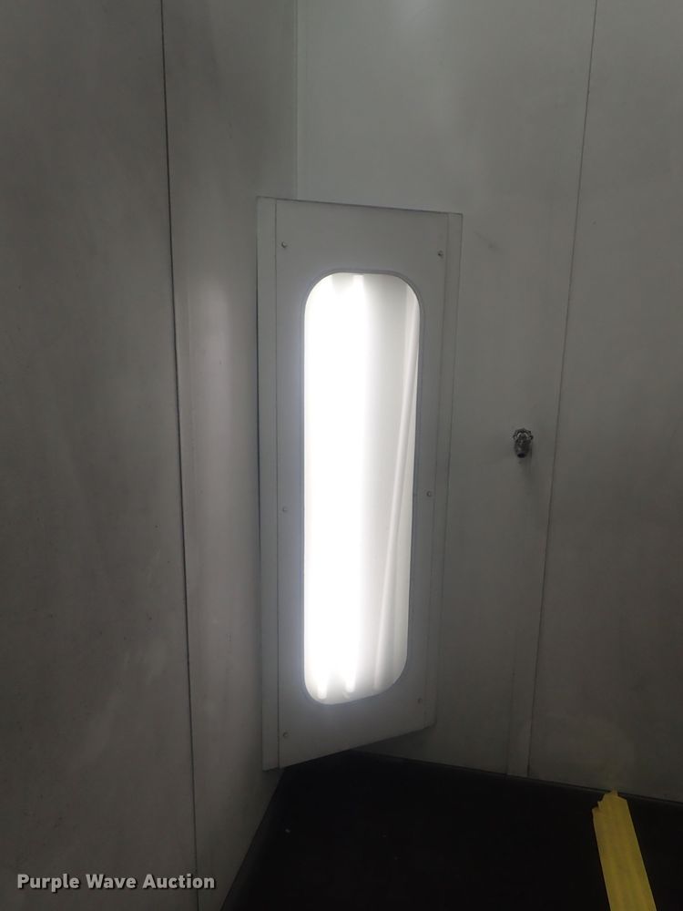 image for item GN9210 1987 Blowtherm EF750 paint booth